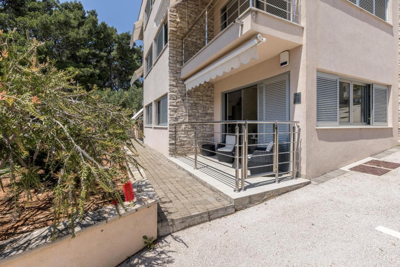 Madrugada Apartments Stari Grad  Exterior foto